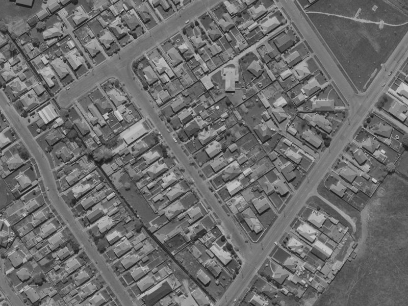 14 Fergusson Avenue from the air, 1970-1974