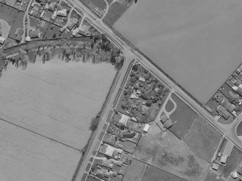 4 Hawthornden Road from the air, 1970-1974