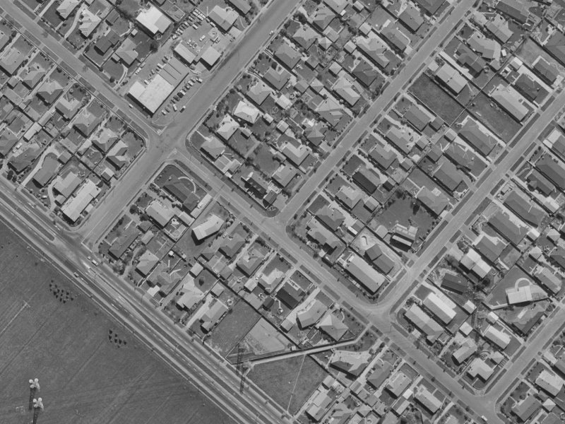 1 Oakfield Street from the air, 1970-1974