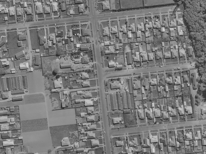 4–22 Parish Street from the air, 1970-1974