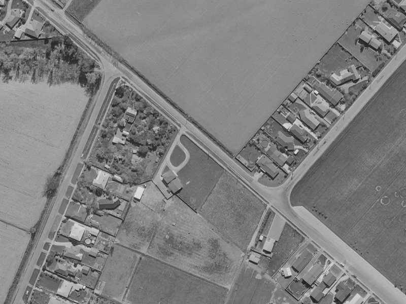 454 Avonhead Road from the air, 1970-1974