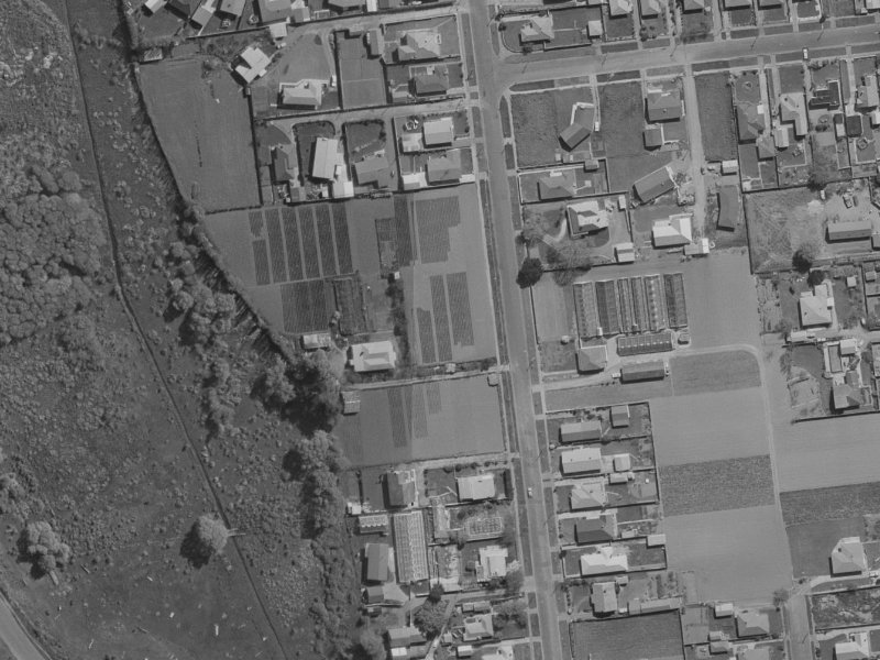 Moncrieff Place from the air, 1970-1974
