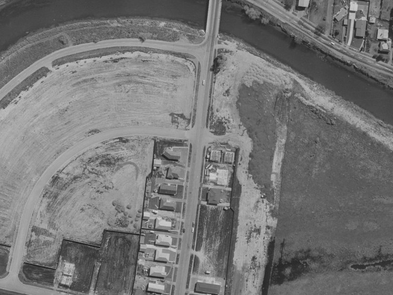 154 Avondale Road from the air, 1970-1974