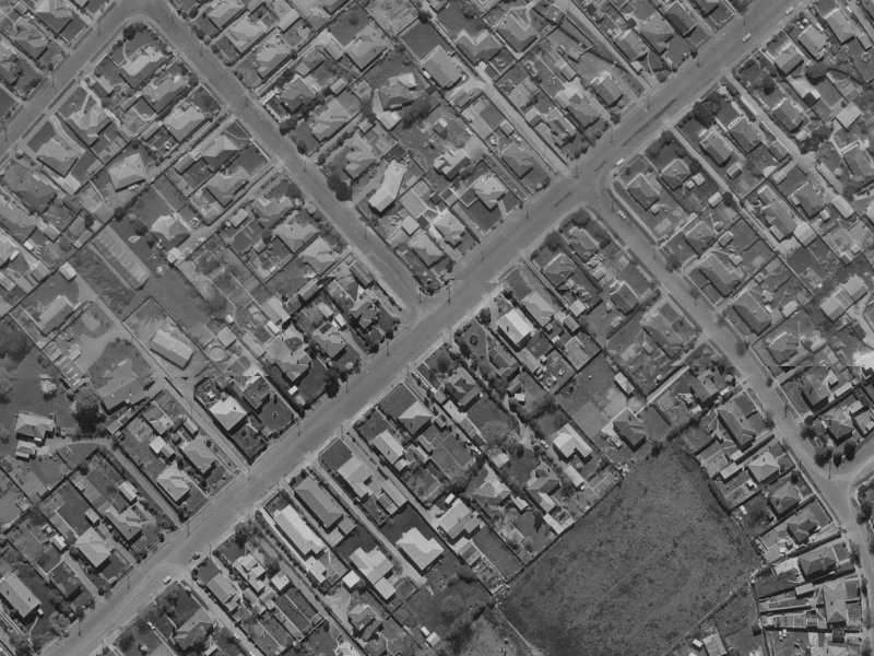 47B Aorangi Road from the air, 1970-1974