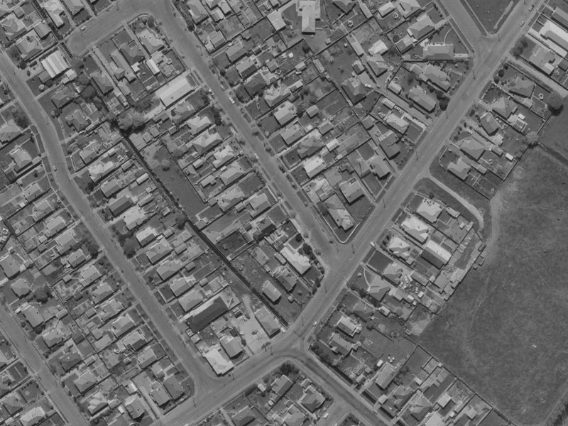 5 Fergusson Avenue from the air, 1970-1974
