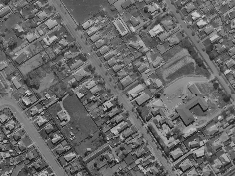 43 Condell Avenue from the air, 1970-1974