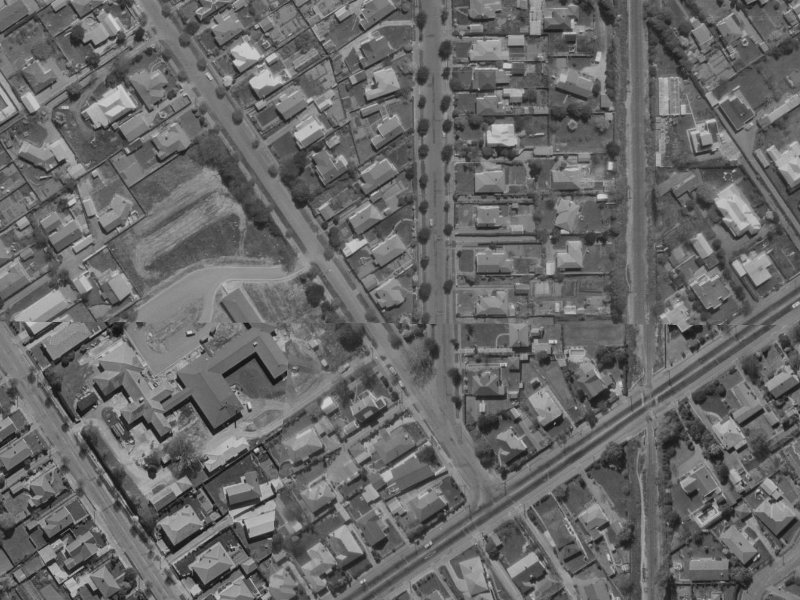 5 St James Avenue from the air, 1970-1974