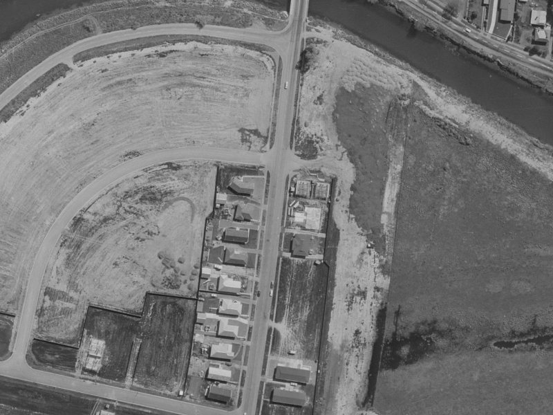 152 Avondale Road from the air, 1970-1974