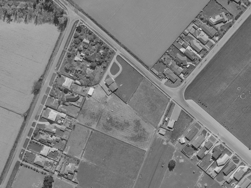 451 Avonhead Road from the air, 1970-1974