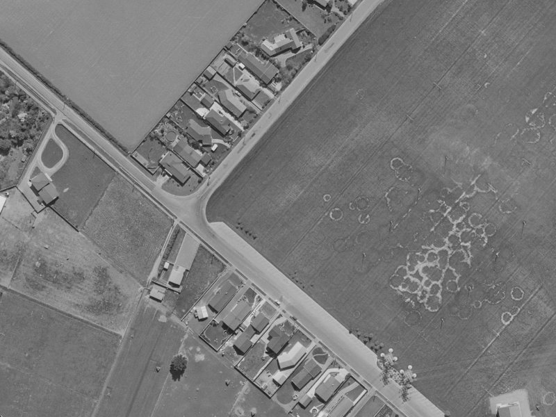 433 Avonhead Road from the air, 1970-1974