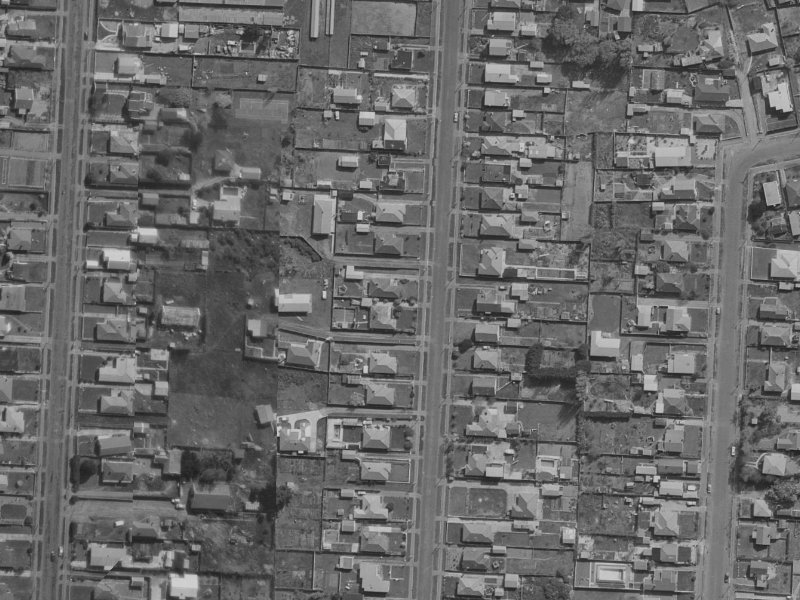 114 Baker Street from the air, 1970-1974