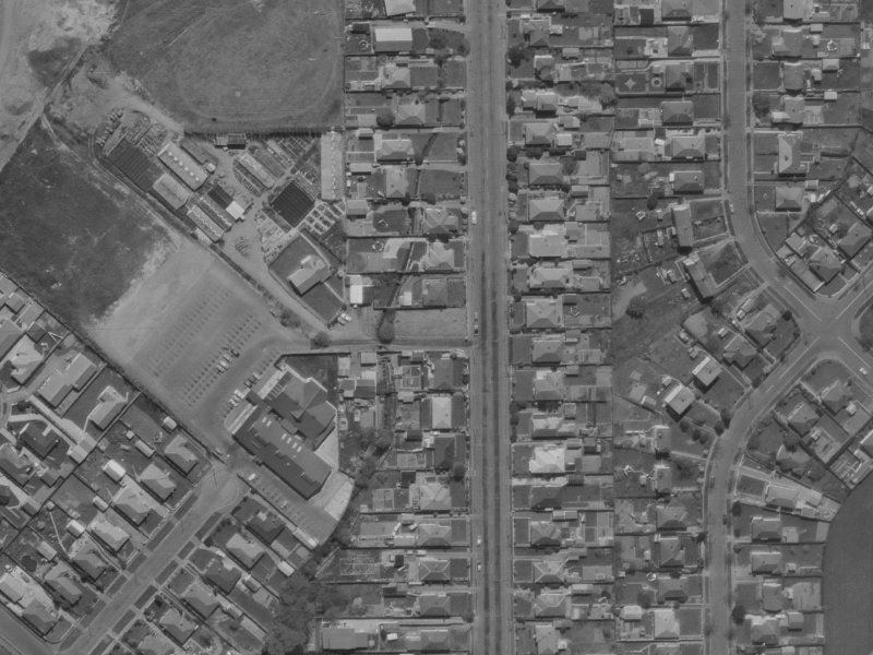 269 Hills Road from the air, 1970-1974
