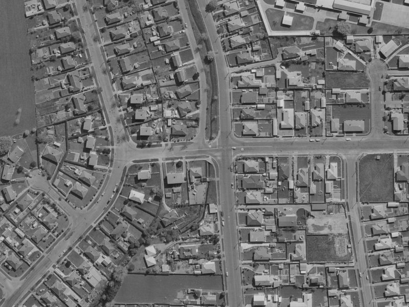 10 Orion Street from the air, 1970-1974
