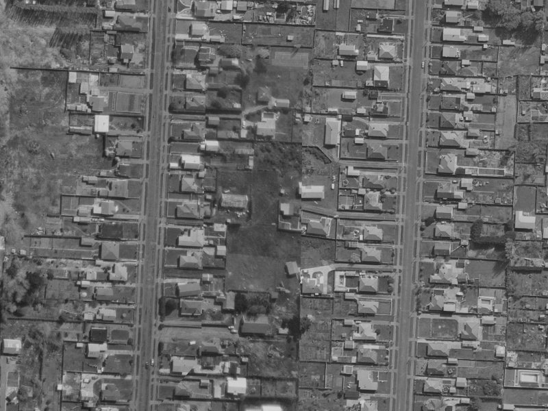 118 Baker Street from the air, 1970-1974