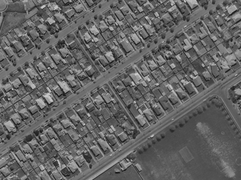 182 Knowles Street from the air, 1970-1974