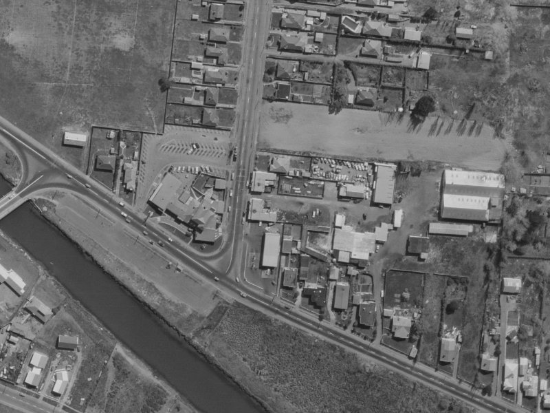 14 Bower Avenue from the air, 1970-1974