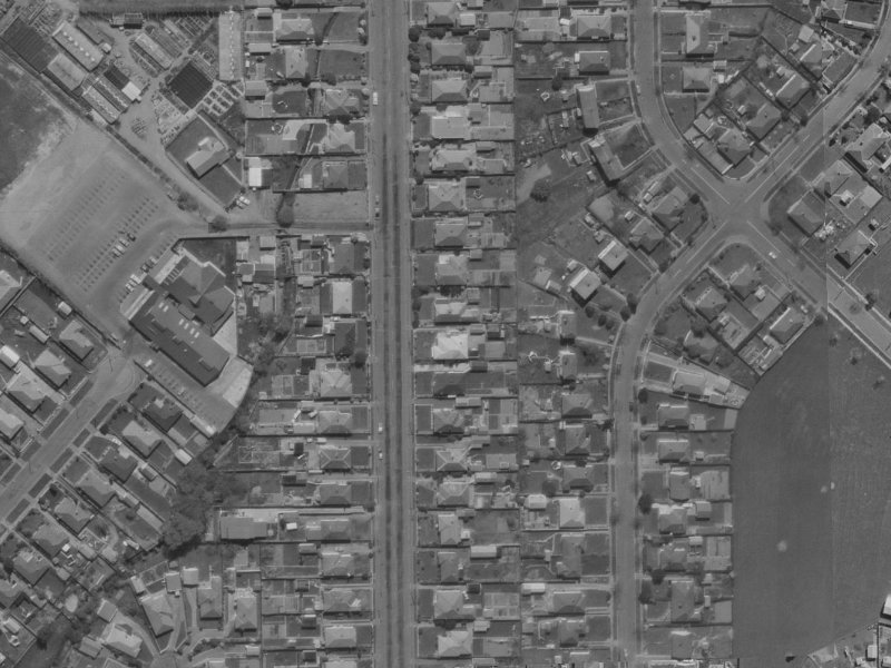 272 Hills Road from the air, 1970-1974