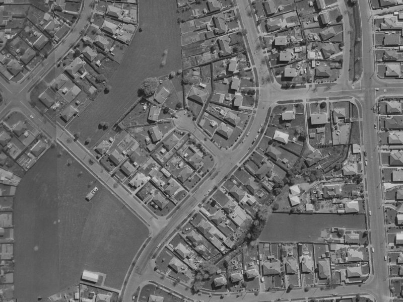 3–9 Lusk Place from the air, 1970-1974