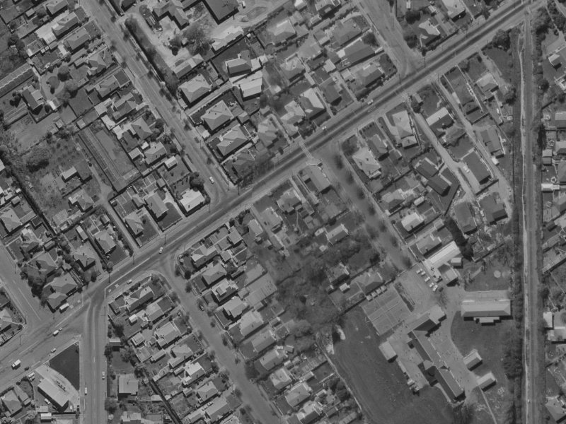 86A Blighs Road from the air, 1970-1974