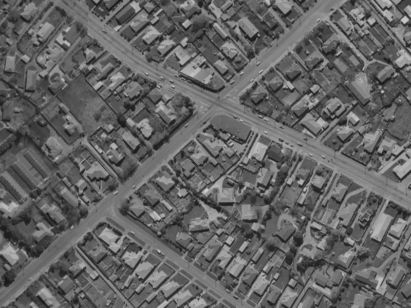 87 Aorangi Road from the air, 1970-1974