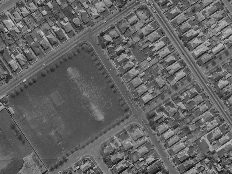 41 Roosevelt Avenue from the air, 1970-1974