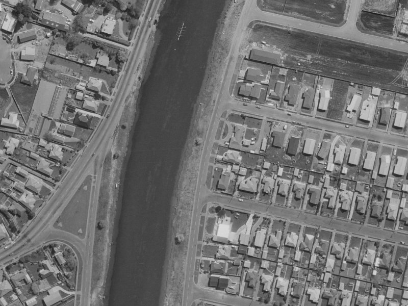 1100 Avonside Drive from the air, 1970-1974