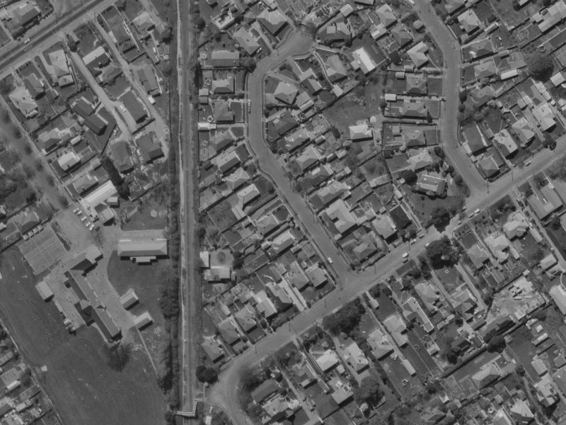 9 Lansbury Avenue from the air, 1970-1974