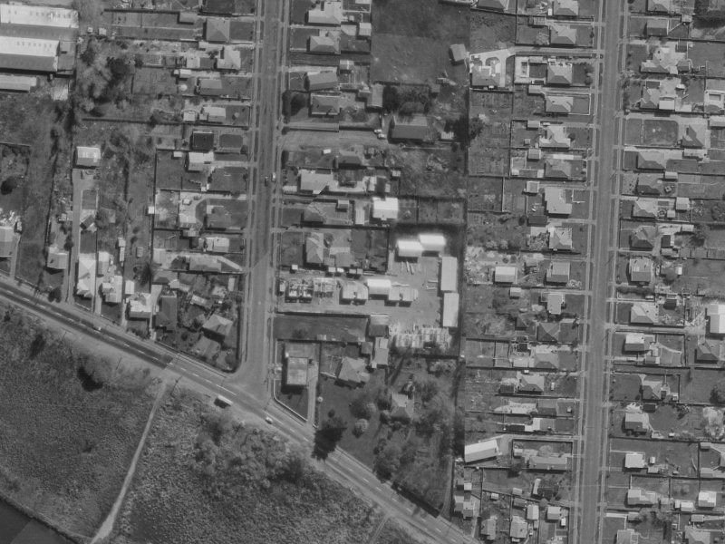 189 Palmers Road from the air, 1970-1974