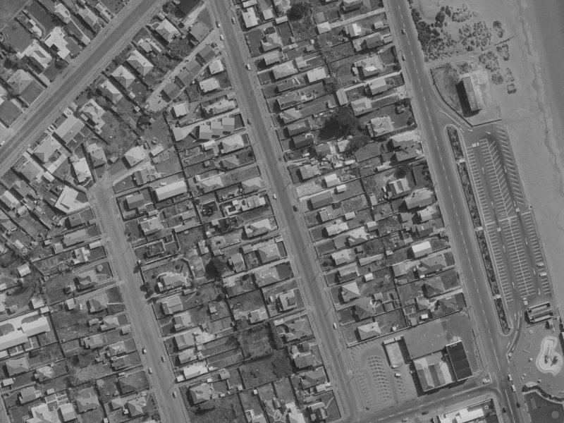 36 Keppel Street from the air, 1970-1974