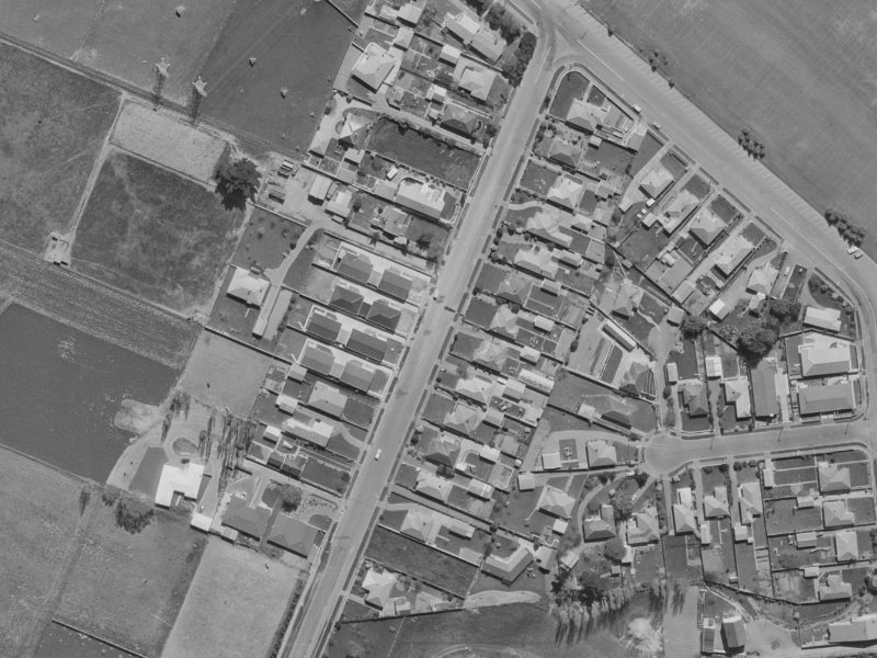387 Withells Road from the air, 1970-1974