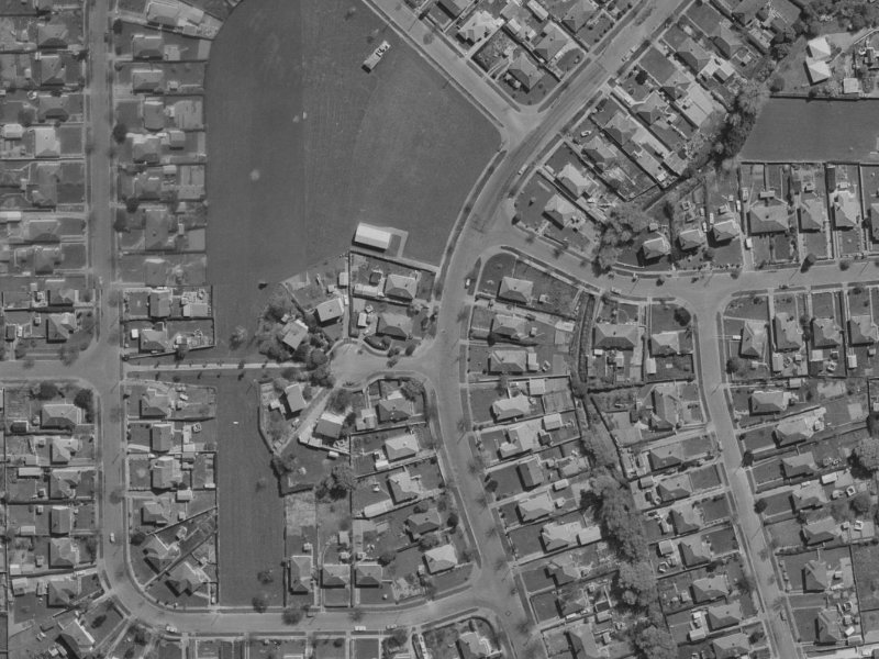 44 Emmett Street from the air, 1970-1974