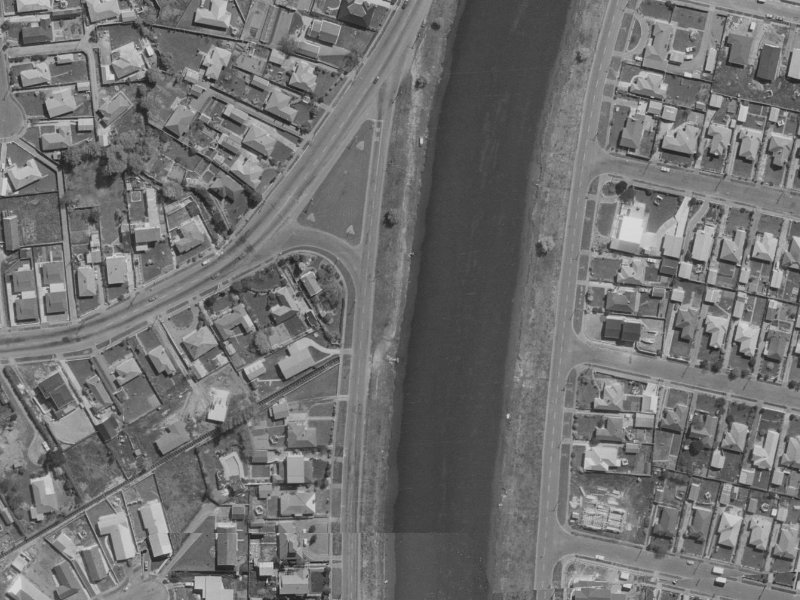 309 Locksley Avenue from the air, 1970-1974