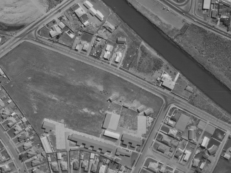 23 Falconwood Grove from the air, 1970-1974