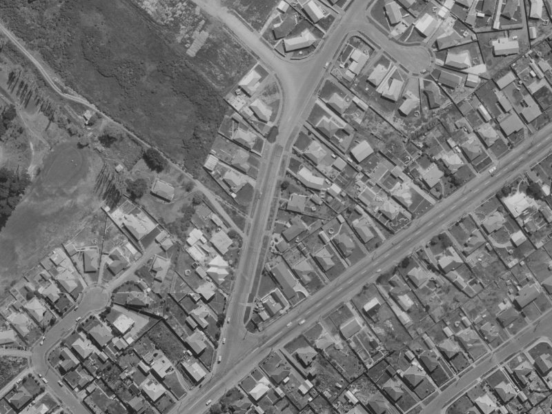 10 Orrick Crescent from the air, 1970-1974