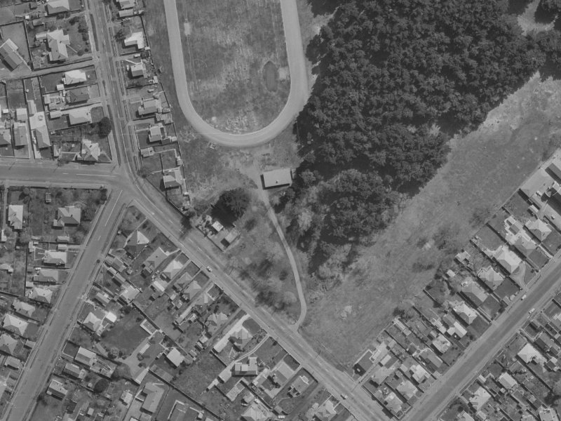 355 Keyes Road from the air, 1970-1974