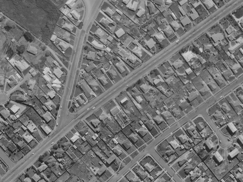 288 Wainoni Road from the air, 1970-1974