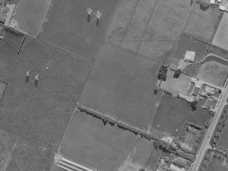 21 Felstead Place from the air, 1970-1974