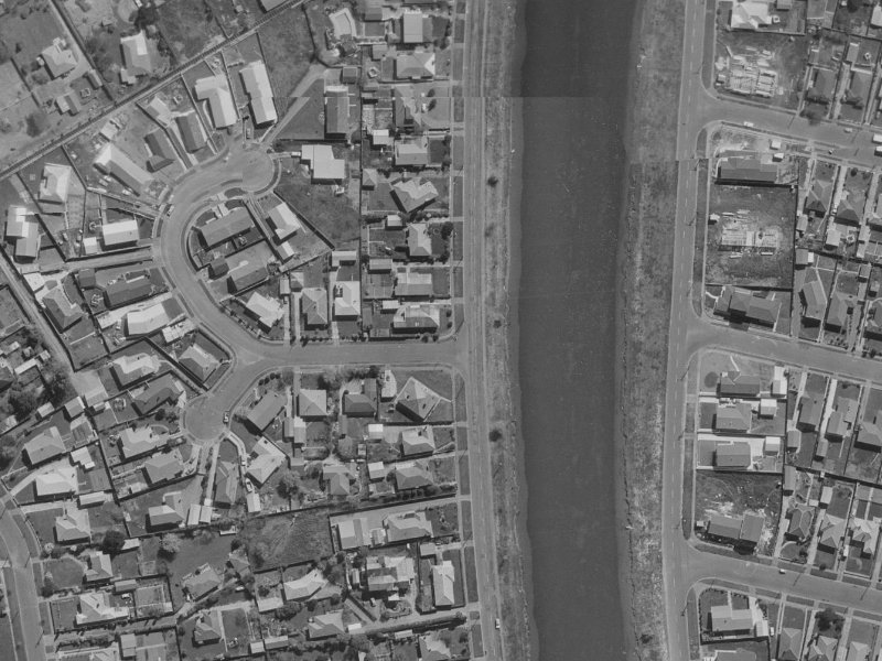 279 Locksley Avenue from the air, 1970-1974
