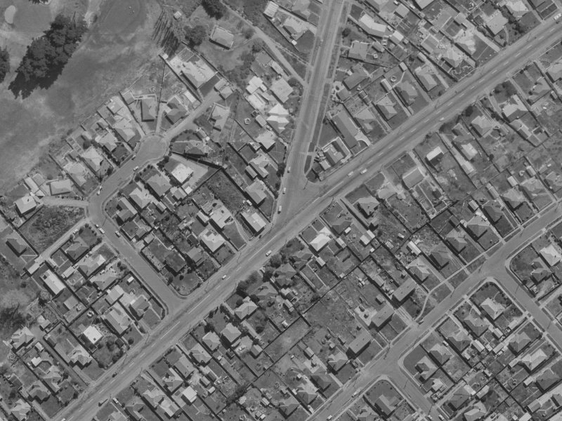 281 Wainoni Road from the air, 1970-1974