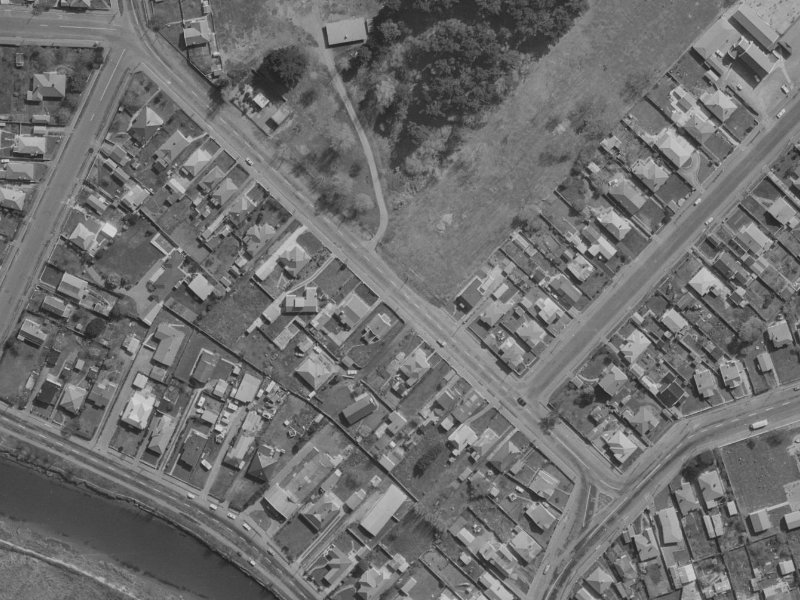380 Keyes Road from the air, 1970-1974