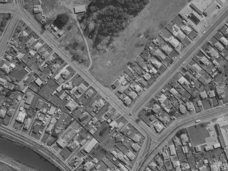 383 Keyes Road from the air, 1970-1974