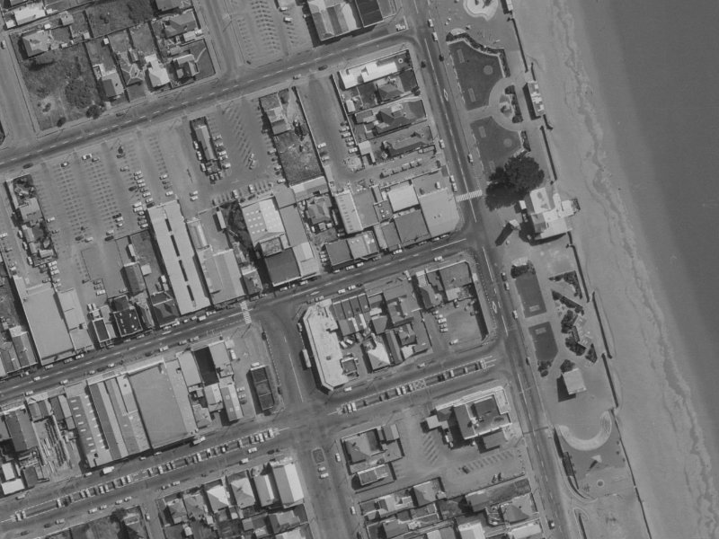 29 Brighton Mall from the air, 1970-1974