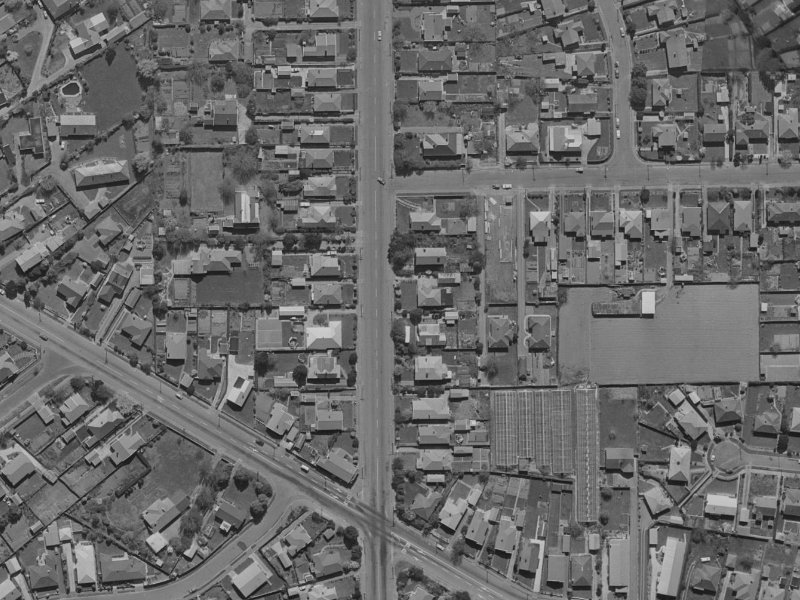 117-131 Idris Road from the air, 1970-1974