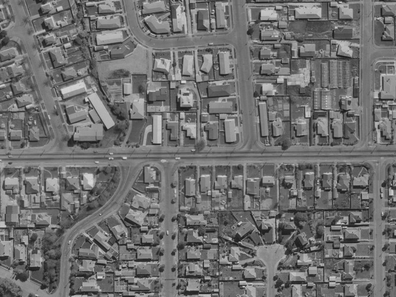 33 Shirley Road from the air, 1970-1974