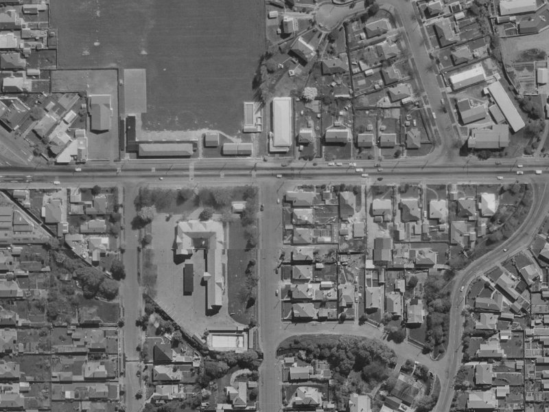 76 Chancellor Street from the air, 1970-1974