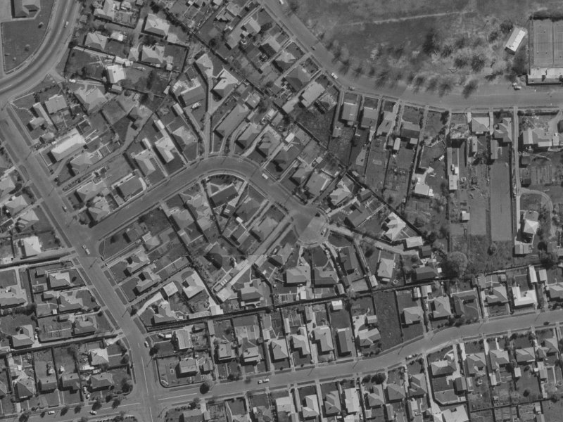 10 Barclay Place from the air, 1970-1974