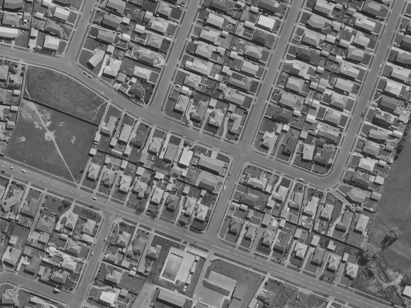 54 Niven Street from the air, 1970-1974