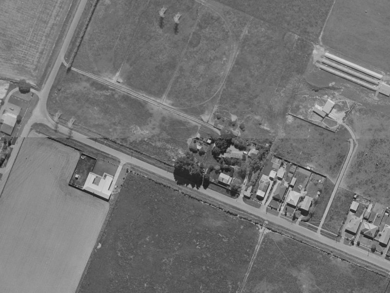4 Westgrove Avenue from the air, 1970-1974