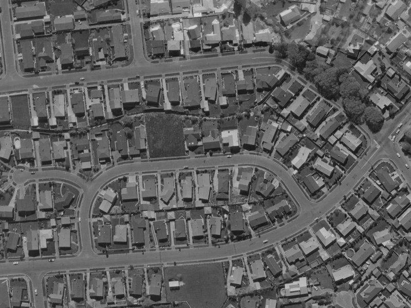 14 Powell Crescent from the air, 1970-1974