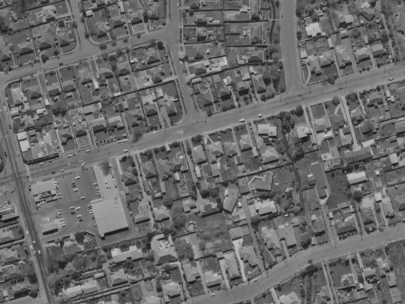 392 Ilam Road from the air, 1970-1974